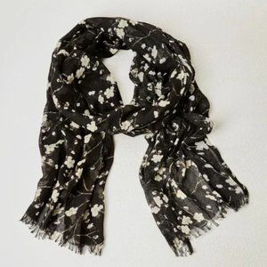 ONAM In-Bloom Scarf (in Night Botanical)